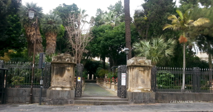 Orto Botanico: Via Etnea 397, chiuso la domenica (non è Villa Bellini)